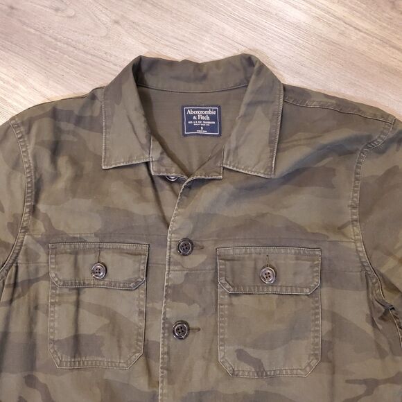 Abercrombie & Fitch Button Shirt Mens Small Green Camo Field Shacket Cotton - Picture 4 of 6